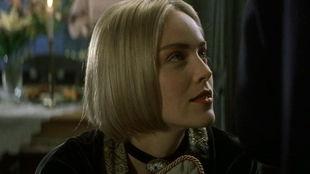 偷窥沙朗斯通在线观看 第1张 偷窥沙朗斯通在线观看 第1张